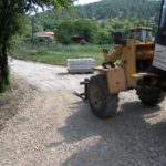 Општина Пехчево продолжува со реализација на својата програма за уредување на патната инфраструктура во руралните средини. Денес започнаа изградбата на улицата во село Панчарево во должина од над 600 метри и широчина од 3,5м.